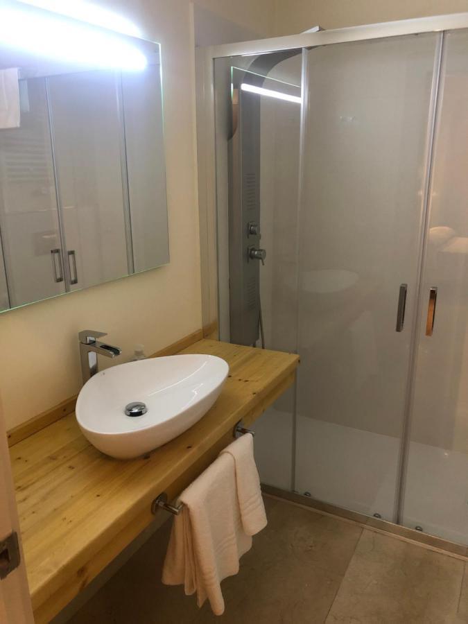 Ferienwohnung Estudio Con Parking Privado Madrid Exterior foto