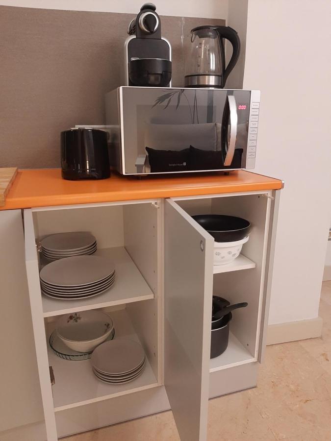 Ferienwohnung Estudio Con Parking Privado Madrid Exterior foto